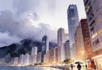 量化交易模型如何构建？有哪些常用策略？如何在实战中运用？