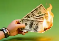 探讨散户炒股的优势所在：怎样在复杂市场中挖掘属于自己的盈利点？